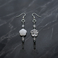 Aretes Cuarzo Blanco Flor