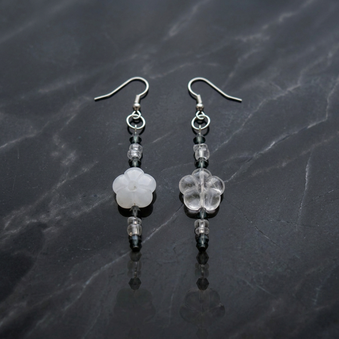 Aretes Cuarzo Blanco Flor