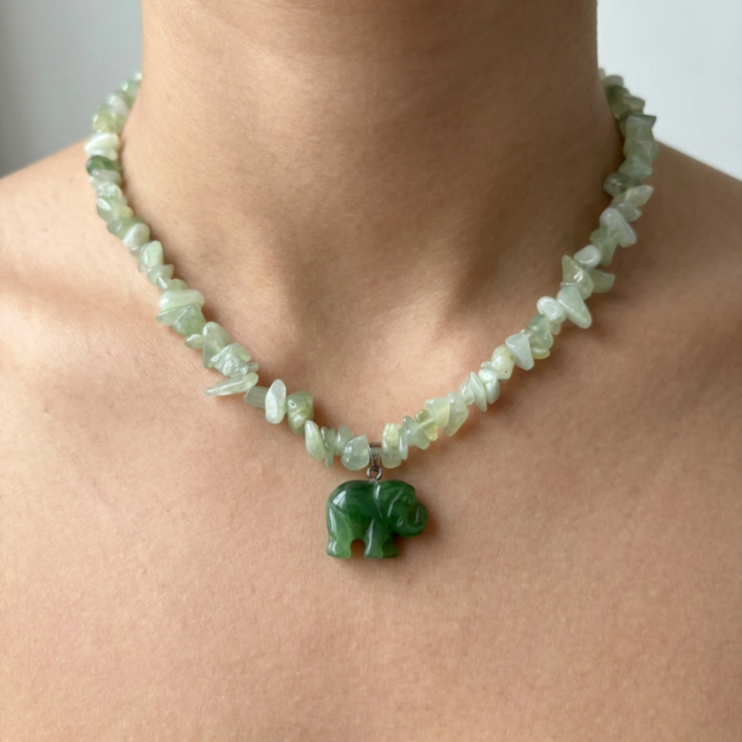 Collar Serpentina con Jade